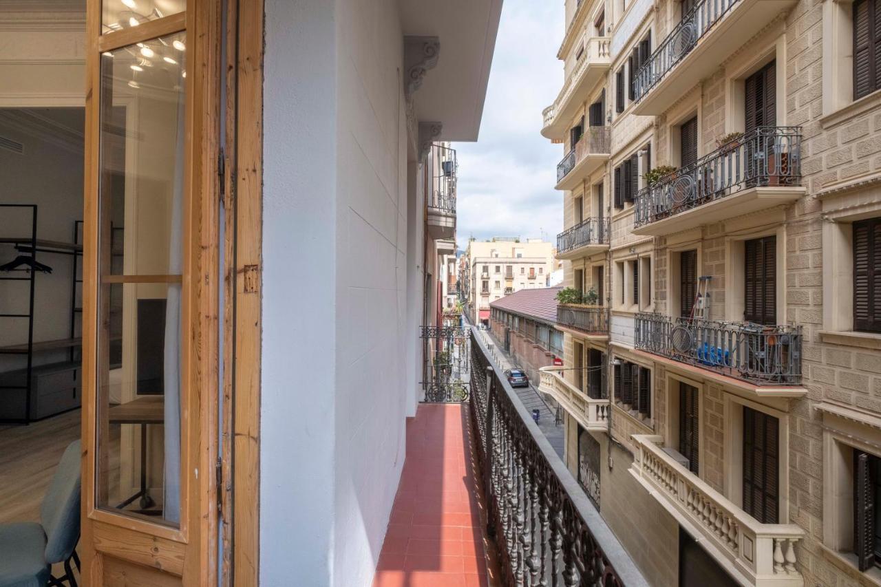 ברצלונה Aspasios Gracia Apartments מראה חיצוני תמונה