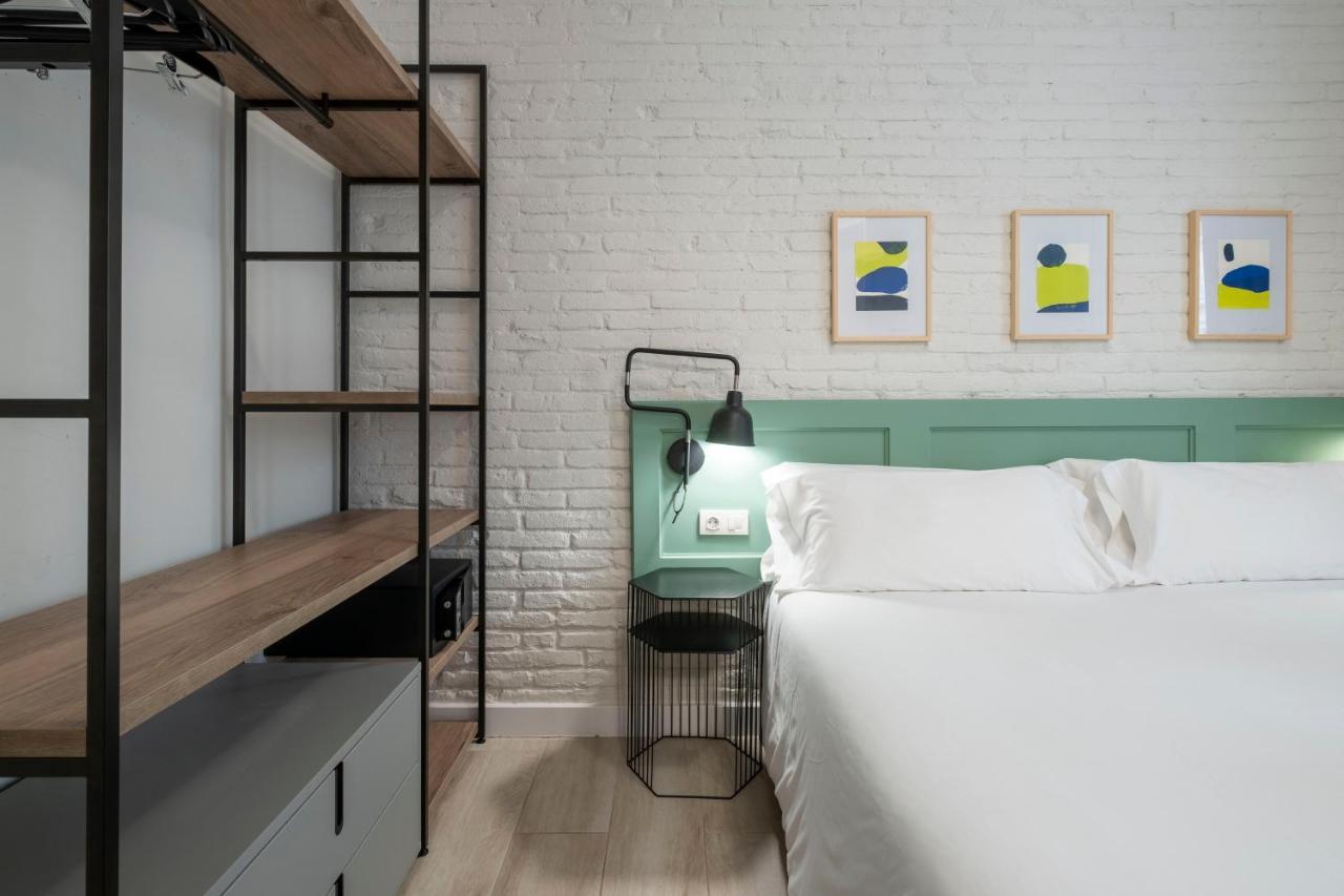 ברצלונה Aspasios Gracia Apartments מראה חיצוני תמונה