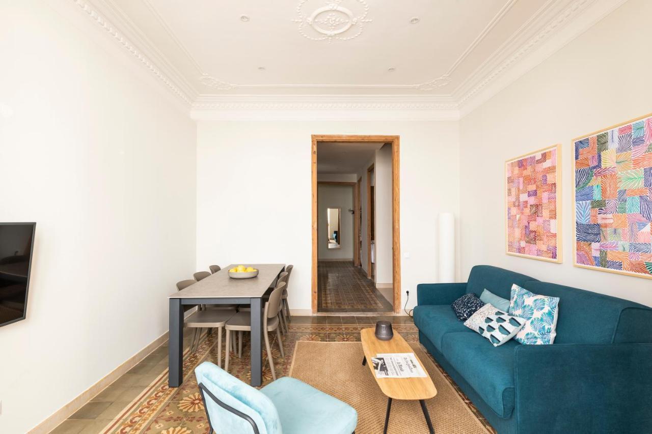 ברצלונה Aspasios Gracia Apartments מראה חיצוני תמונה