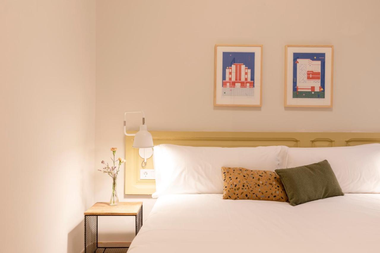 ברצלונה Aspasios Gracia Apartments מראה חיצוני תמונה