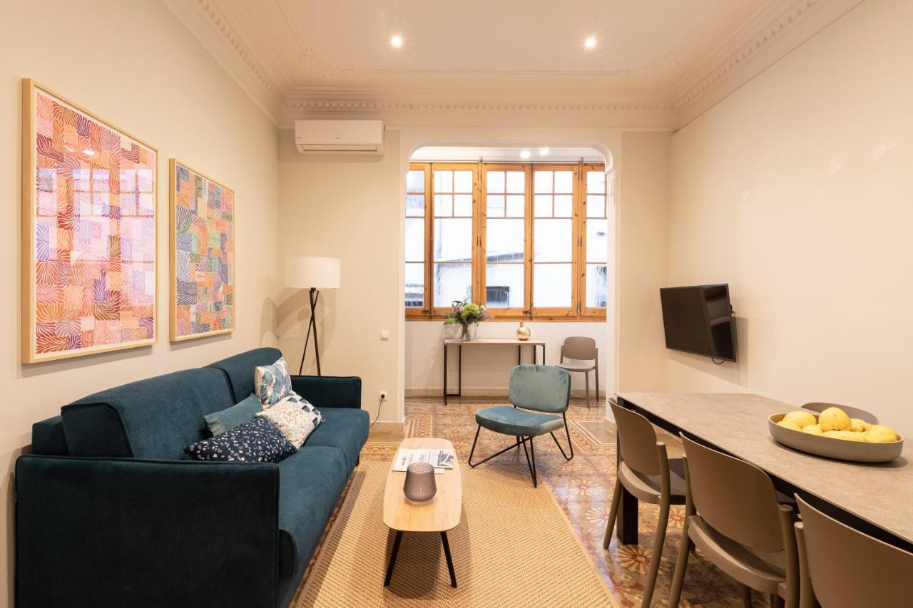 ברצלונה Aspasios Gracia Apartments מראה חיצוני תמונה
