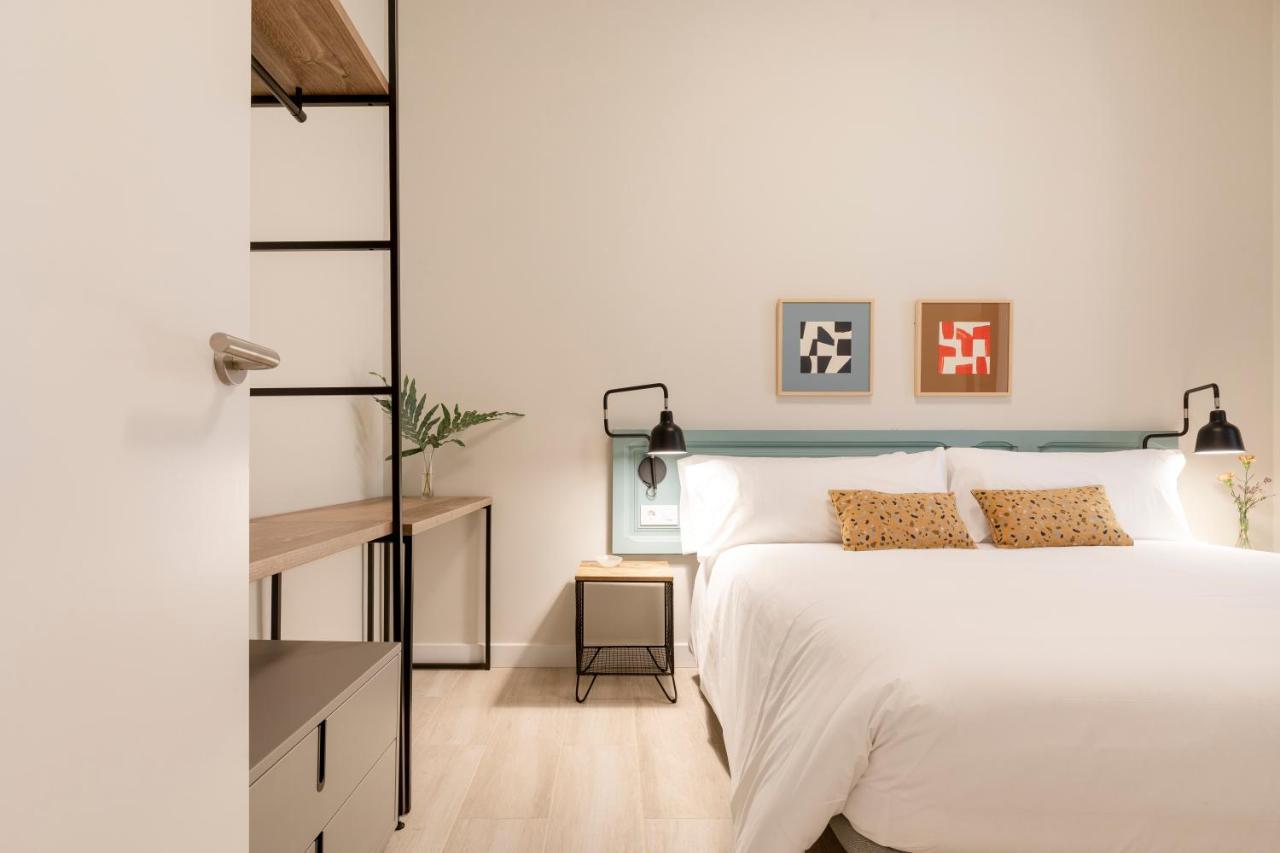 ברצלונה Aspasios Gracia Apartments מראה חיצוני תמונה