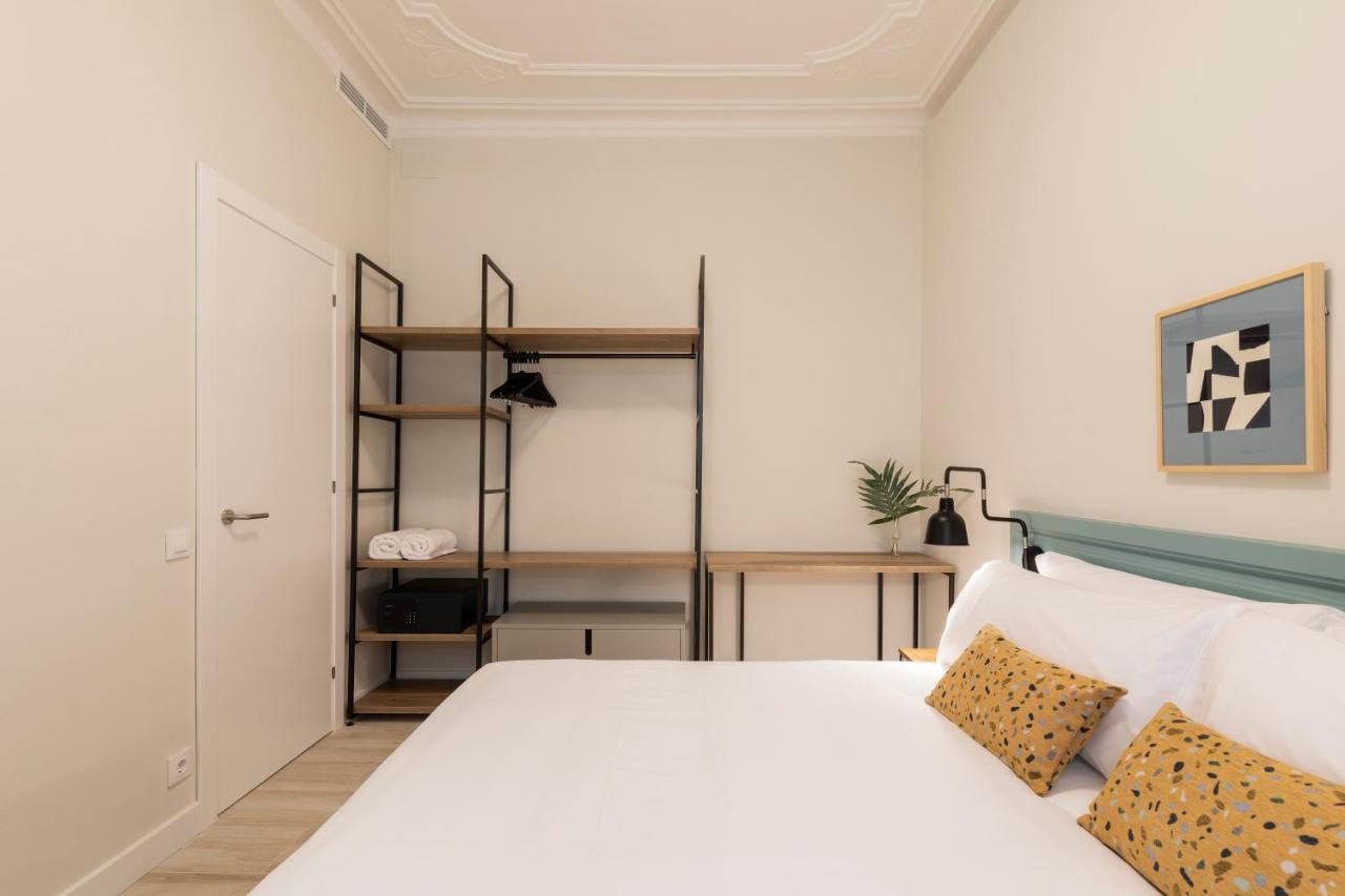 ברצלונה Aspasios Gracia Apartments מראה חיצוני תמונה
