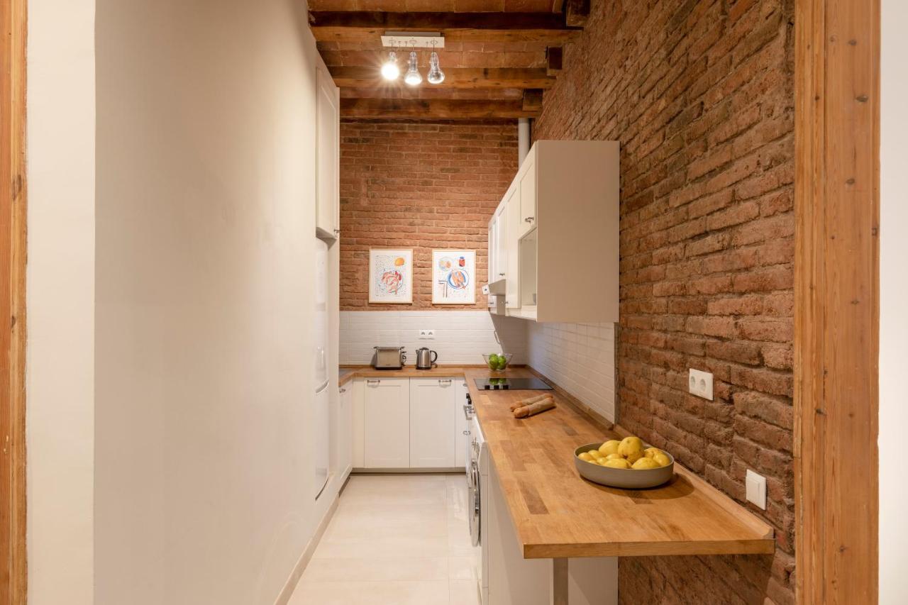 ברצלונה Aspasios Gracia Apartments מראה חיצוני תמונה
